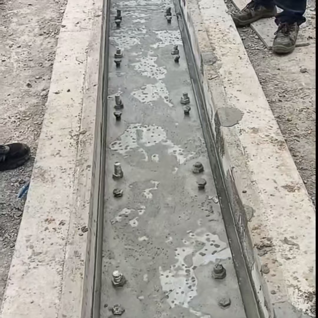 东丽环氧树脂轨道胶泥是什么？用在哪里？